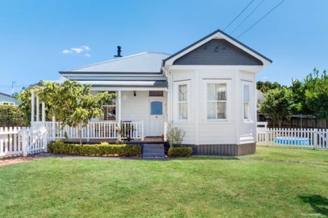 Photo of property in 115 Princes Street, Pukekohe, 2120