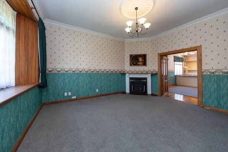 Photo of property in 169 Featherston Street, Palmerston North, 4410