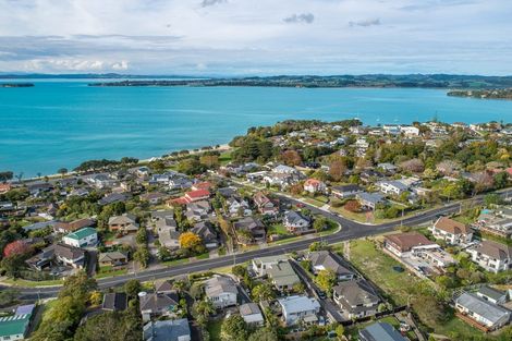 Photo of property in 45 Pah Road, Cockle Bay, Auckland, 2014