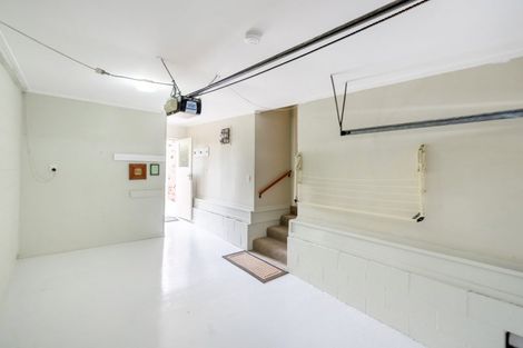 Photo of property in 76a Highland Park Drive, Highland Park, Auckland, 2010