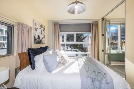 Photo of property in St Pauls Apartments, 44/43 Mulgrave Street, Thorndon, Wellington, 6011
