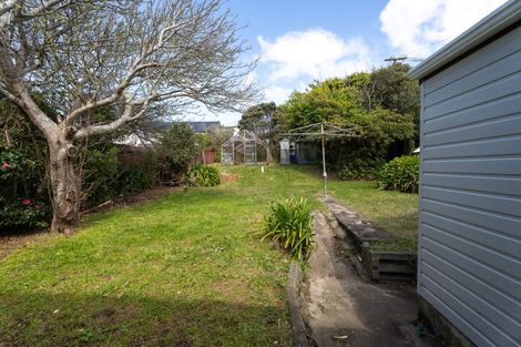 Photo of property in 8 Hindmarsh Street, Johnsonville, Wellington, 6037