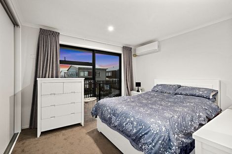 Photo of property in 13 Wai Place, Westgate, Auckland, 0614
