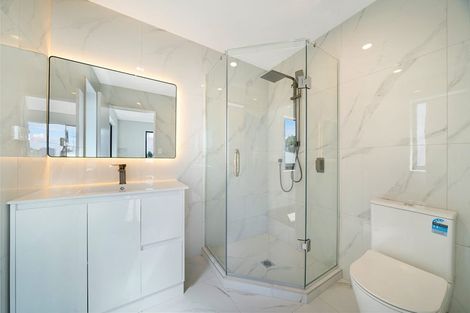 Photo of property in 3c Cobham Crescent, Kelston, Auckland, 0602