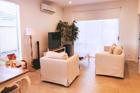 Photo of property in 68 Mackay Drive, Greenhithe, Auckland, 0632