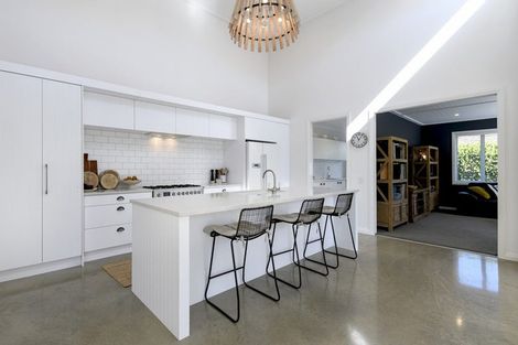 Photo of property in 84a Margaret Drive, Omokoroa, 3114