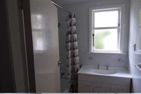 Photo of property in 238 High Street North, Carterton, 5713