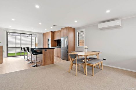 Photo of property in 30 Kauri Heart Avenue, Takanini, 2112