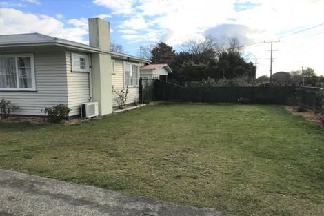 Photo of property in 61 Mako Mako Road, Levin, 5510