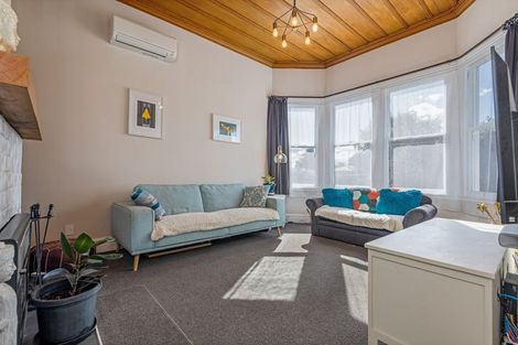 Photo of property in 2 Bryant Street, Takaro, Palmerston North, 4412
