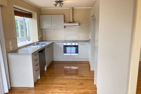 Photo of property in 5 Lewis Road, Pakuranga, Auckland, 2010