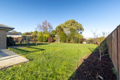 Photo of property in 17 Macdonald Heights, Feilding, 4702