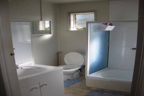 Photo of property in 23a Brian Crescent, Stanmore Bay, Whangaparaoa, 0932