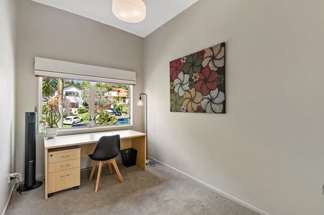 Photo of property in 3 Wynona Close, Albany, Auckland, 0632