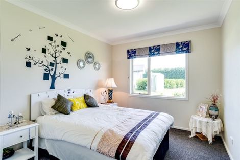 Photo of property in 79 Mcelwee Street, Jervoistown, Napier, 4112