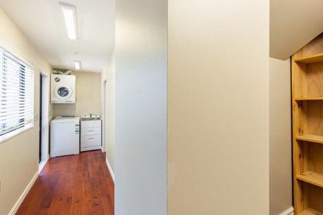Photo of property in 102 Bassett Road, Remuera, Auckland, 1050