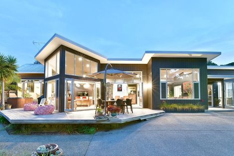 Photo of property in 84a Scott Road, Stanmore Bay, Whangaparaoa, 0932