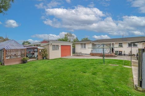 Photo of property in 19 Egmont Place, Westbrook, Palmerston North, 4412