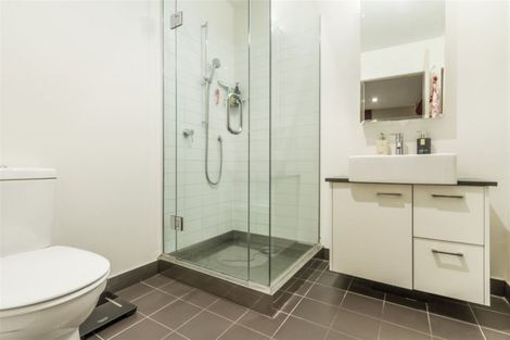 Photo of property in 2/11 Campbell Road, Takapuna, Auckland, 0622