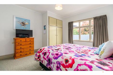 Photo of property in 42 Campbell Street, Geraldine, 7930