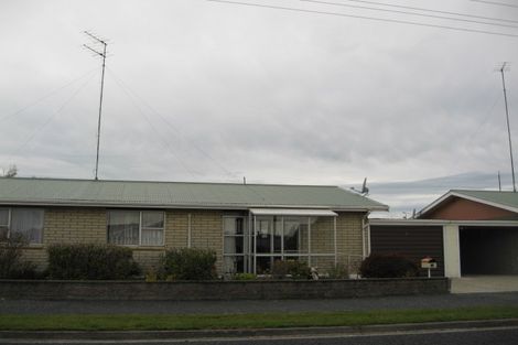 Photo of property in 13 Argyle Street, Balclutha, 9230
