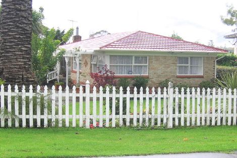 Photo of property in 3 Kerswill Place, Pakuranga, Auckland, 2010