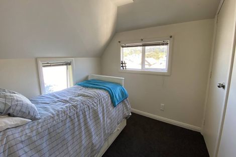 Photo of property in 39 Te Wharepouri Street, Berhampore, Wellington, 6023