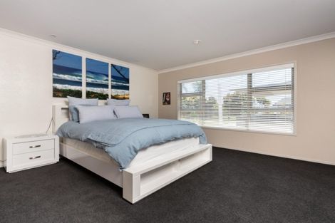 Photo of property in 36 Royal Ascot Drive, Papamoa Beach, Te Puke, 3187