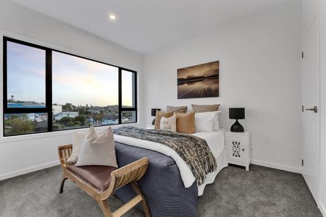 Photo of property in 48 St Johns Road, Saint Johns, Auckland, 1072