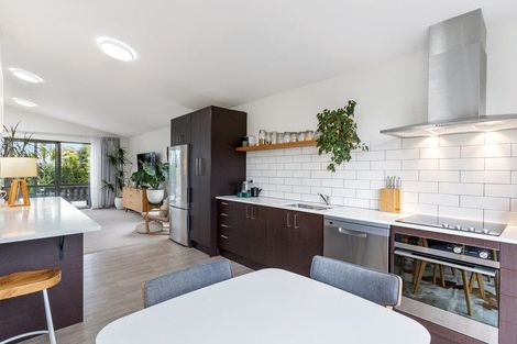 Photo of property in 15 Skippy Patuwai Lane, Glen Innes, Auckland, 1072