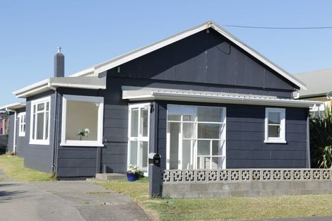 Photo of property in 29 Seafront Road, Castlecliff, Whanganui, 4501