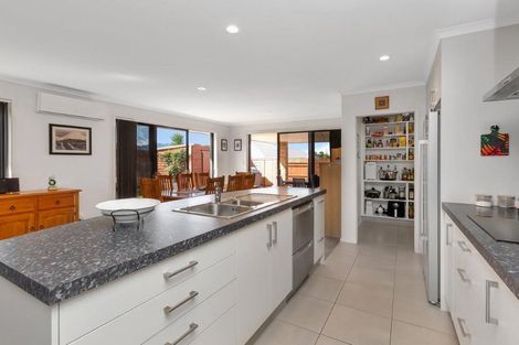 Photo of property in 59 Kowi Lakes Drive, One Tree Point, 0118