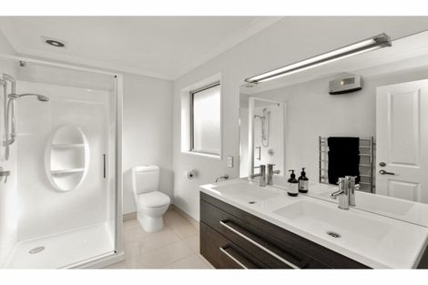 Photo of property in 35 Mariposa Crescent, Aidanfield, Christchurch, 8025