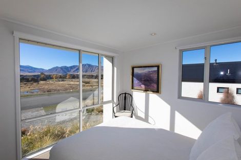 Photo of property in 39 D'archiac Drive, Lake Tekapo, 7999
