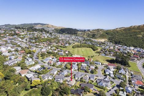 Photo of property in 15 Abilene Crescent, Churton Park, Wellington, 6037