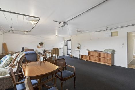 Photo of property in 15 Sandel Rise, Merrilands, New Plymouth, 4312