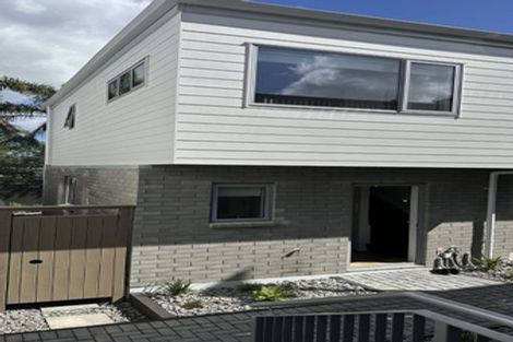 Photo of property in 3/15 Sea Vista Avenue, Beach Haven, Auckland, 0626