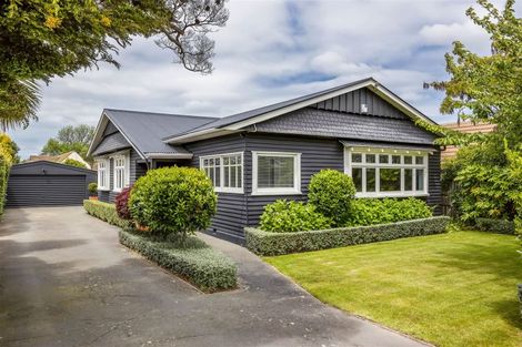 Photo of property in 130 Idris Road, Strowan, Christchurch, 8052