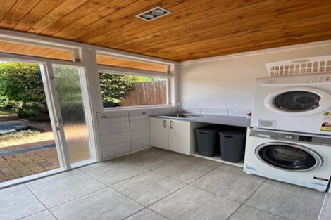 Photo of property in 24 Ashdown Place, Pahurehure, Papakura, 2113