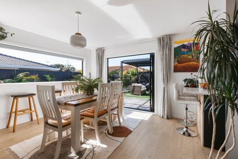 Photo of property in 78 Pacific View Road, Papamoa Beach, Papamoa, 3118