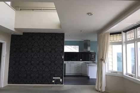 Photo of property in 15 Kerr Street, Devonport, Auckland, 0624