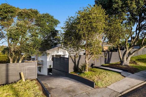 Photo of property in 67 Verran Road, Birkenhead, Auckland, 0626