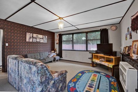 Photo of property in 11 Fairfield Road, Hawera, 4610