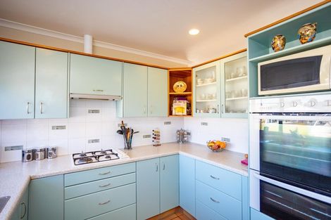 Photo of property in 2 Holdsworth Drive, Otamatea, Whanganui, 4500