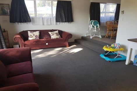 Photo of property in 10 Morrow Terrace, Pukekohe, 2120