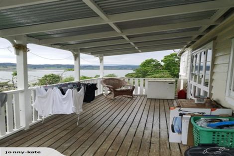 Photo of property in 32 Rakautapu Road, Kohukohu, 0491