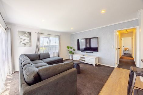 Photo of property in 14 Redwood Drive, Waipukurau, 4200