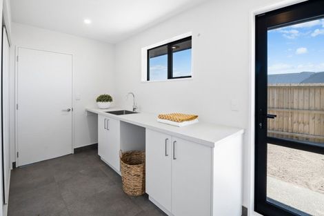 Photo of property in 37 Suffolk Drive, Kirwee, 7571