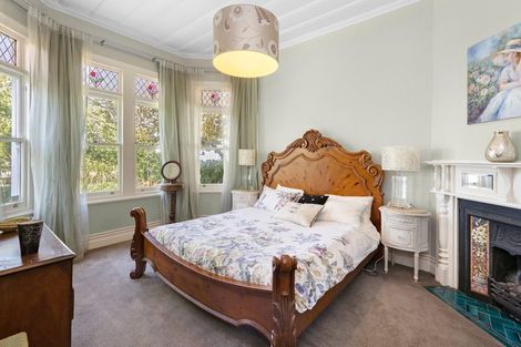 Photo of property in 1/36 Maritime Terrace, Birkenhead, Auckland, 0626