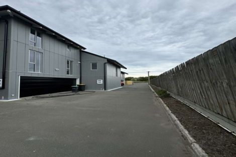 Photo of property in 2/246 Marine Parade, New Brighton, Christchurch, 8061